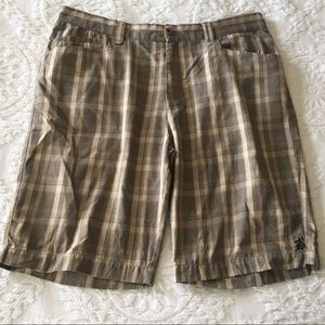 Men’s Billabong shorts